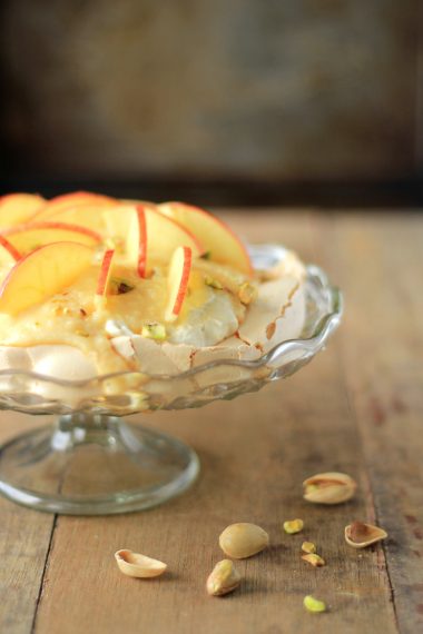 Jazz Apple Pavlova